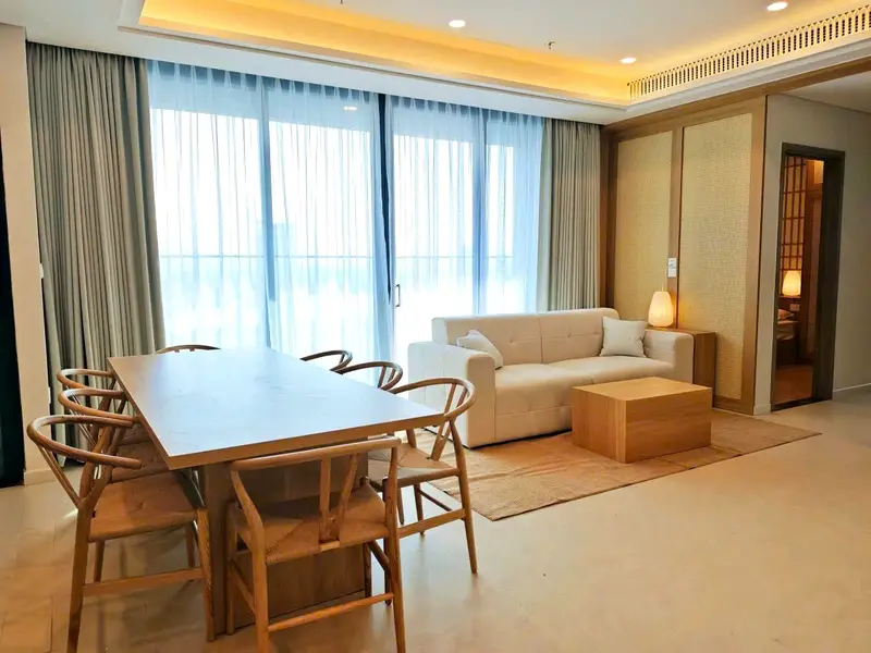 Panoma 1, 방 3개 아파트, 거실